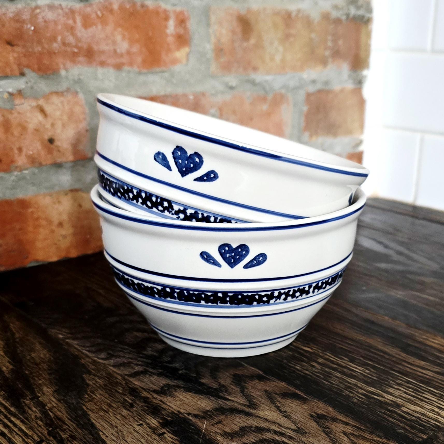 Vintage Tienshan Folk Craft Blue Heart Spongeware Bowls, Set Of 2 Stoneware Soup Or Cereal Bowls